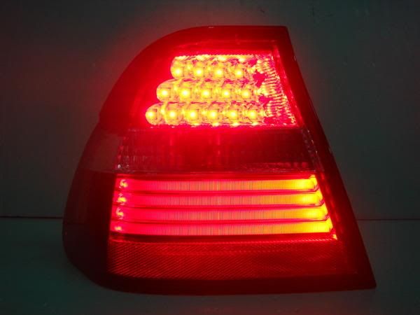 bmw-e46-2d-4d-gci-light-bar-led-crysta-tail-lamp-red-clear-1011-09-lklailai7.jpg
