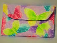 Clip Case<BR>Butterflies on Lilac