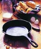 thcast_iron_skillet.jpg cast iron skillet image by shoe_028