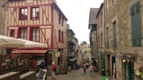 París, Normandía y Bretaña Francesa - Blogs de Francia - Dinan (3)