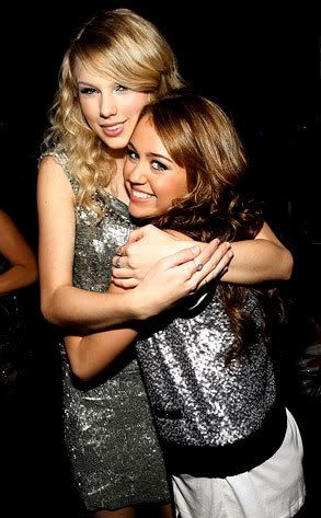 Taylor Swift & Miley Cyrus Picture