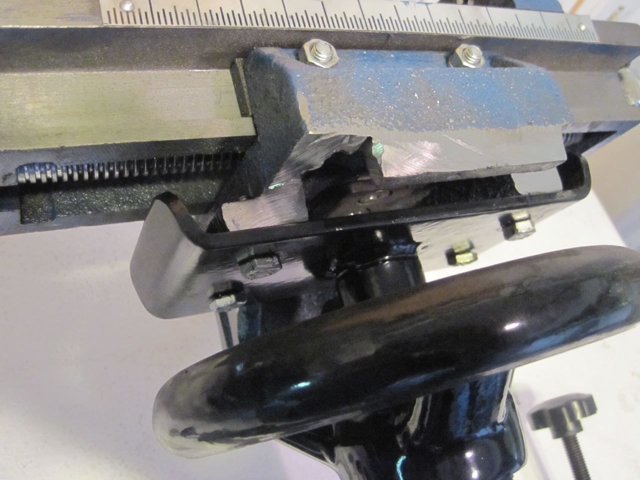 Airgun forum Home Made BenchRest adjustable airgun shooting vise PICS