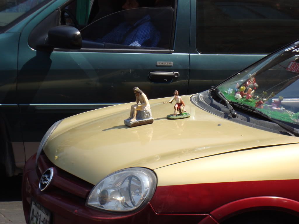 [http://i285.photobucket.com/albums/ll49/MaxClowReed/Photos%20Mamalonas/DSC00256-1.jpg]