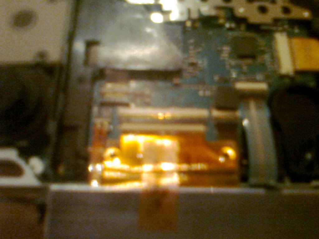 [http://i285.photobucket.com/albums/ll49/MaxClowReed/Tutorial%20PSP/Foto0285.jpg]