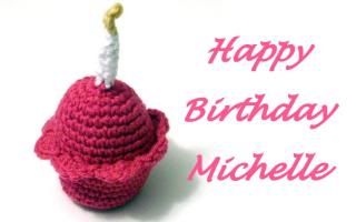 Crocheted birthday cupcake with candle - RASPBERRY YUMMY