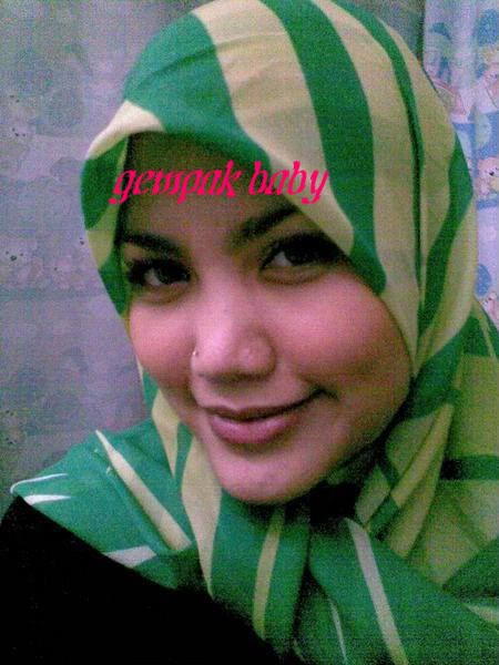 Elyana Gemuk