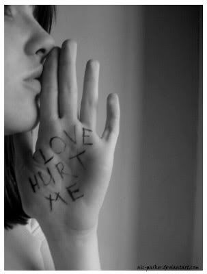 Love_Hurt_Me.jpg picture by hoa_co_may_photo