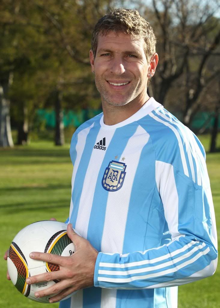 http://i285.photobucket.com/albums/ll61/ozcardjesus/Boca%20Juniors/Seleccion%20Argentina%202010/MartinPalermo2.jpg