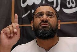 <b>...</b> realizar un apartheid en el Reino Unido y cubrir sus <b>calles de sangre</b>. - Anjem_Choudary-2