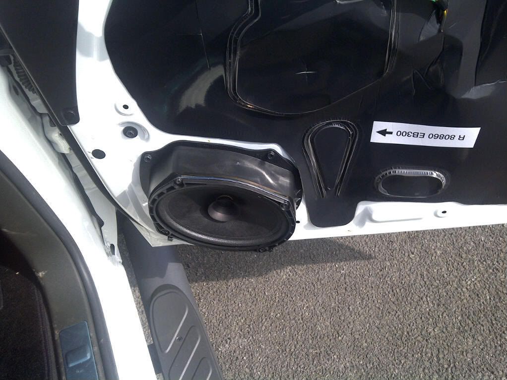 Nissan navara stereo upgrade #6