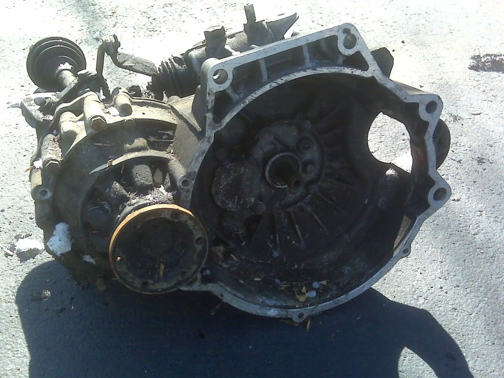 FS AVX Transmission from a Jetta ECODIESEL 350 VW Vortex