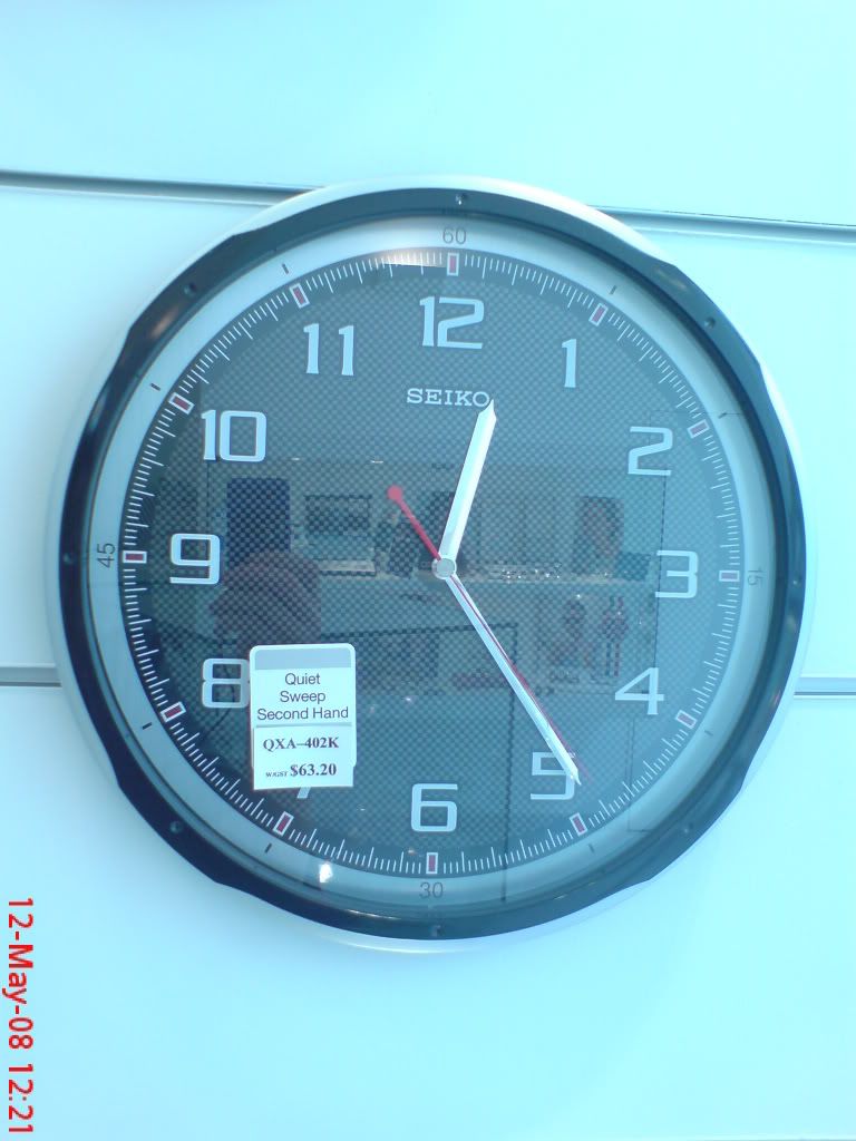 Seiko has a Quartz with sweeping hands!! WatchUSeek Watch Forums