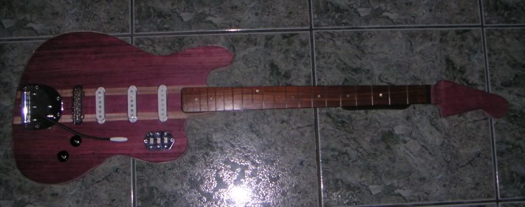 FenderVIPurpleheartReplica.jpg