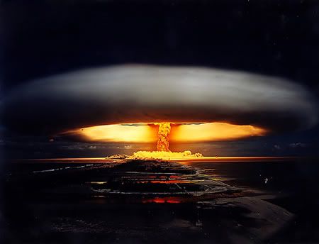 thermobaric explosion photo: Explosion! massive-nuclear-explosion.jpg
