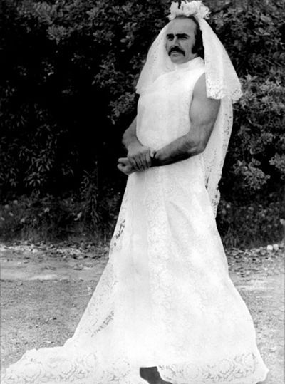 photo Sean-Connery-in-a-wedding-dress-on-the-set-of-Zardoz_opt_zpsdfddb20a.jpg