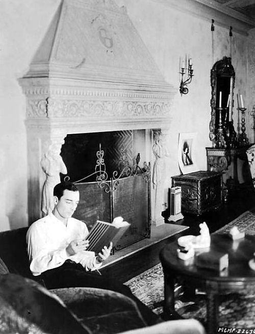  photo buster-keaton-reads-at-home_opt_opt_zps95e06dd4.jpg