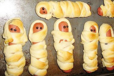 Halloween-Mummy-Dogs